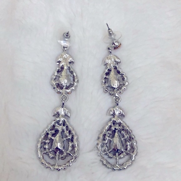 Purple Dangling Earrings - Picture 3 of 3